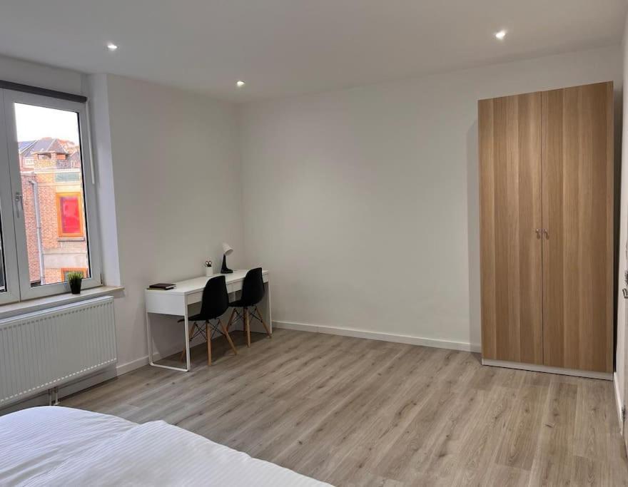White Apartment, 2 Chambre-Arrivee Autonome-Wifi Rapide Liège Zewnętrze zdjęcie