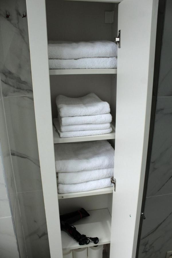 White Apartment, 2 Chambre-Arrivee Autonome-Wifi Rapide Liège Zewnętrze zdjęcie